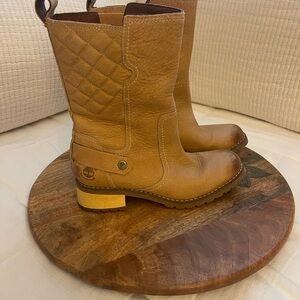 Timberland Women’s Earthkeepers Apley Mid Waterproof Boots. US 7 EUR 38